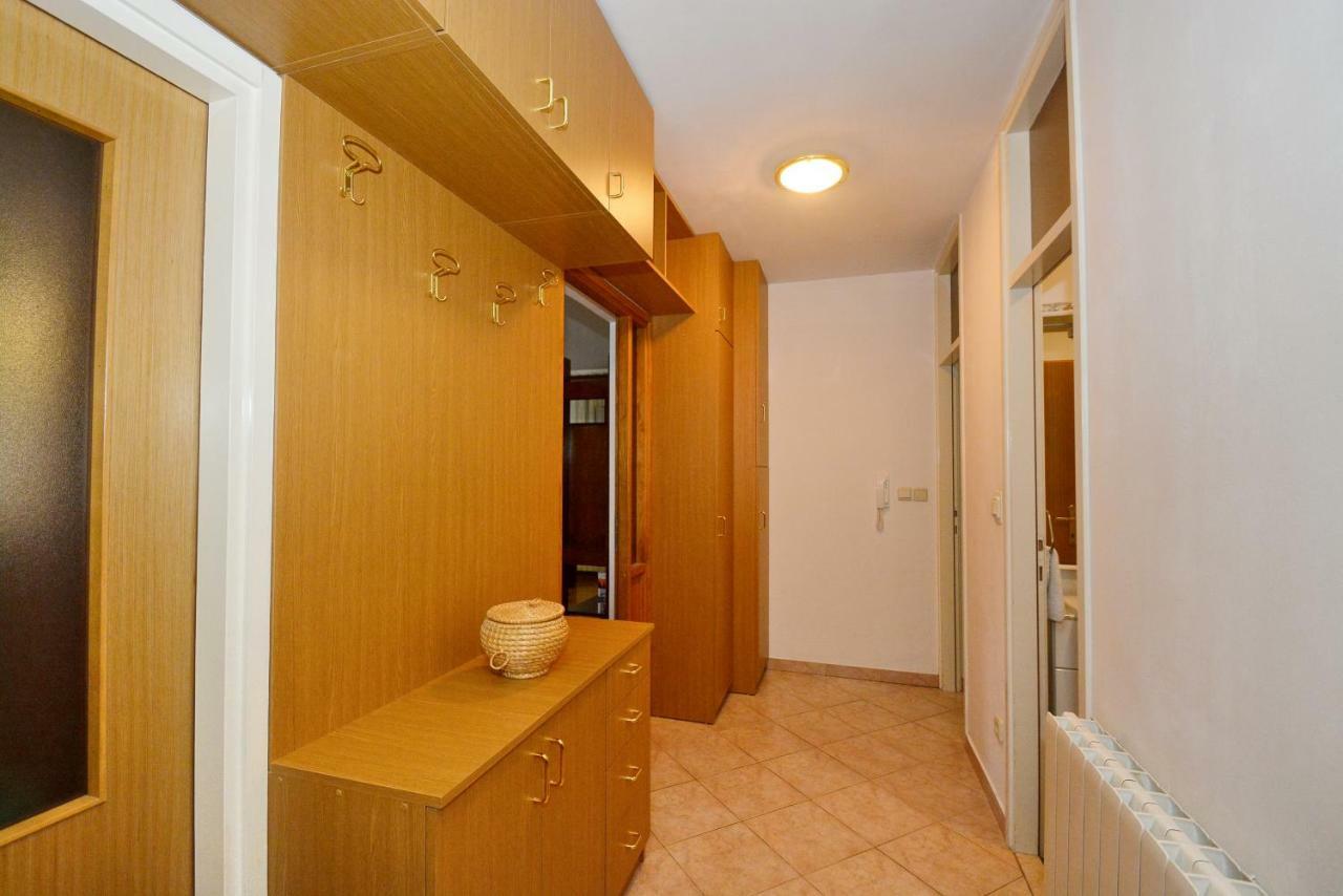 Apartman Vanja Omiš Exterior foto